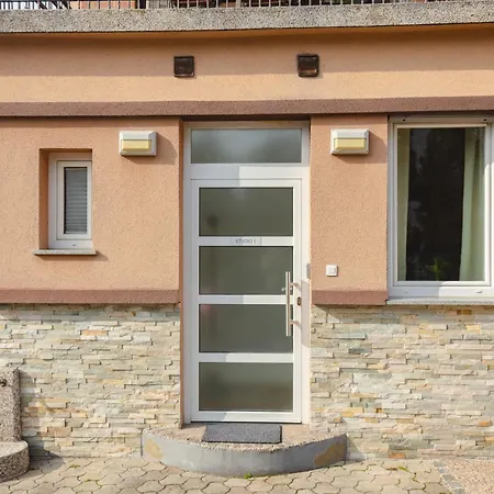Klara Apartamento *
