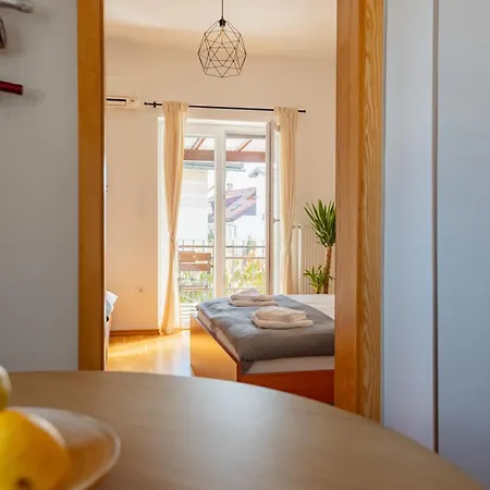 Klara Apartamento *